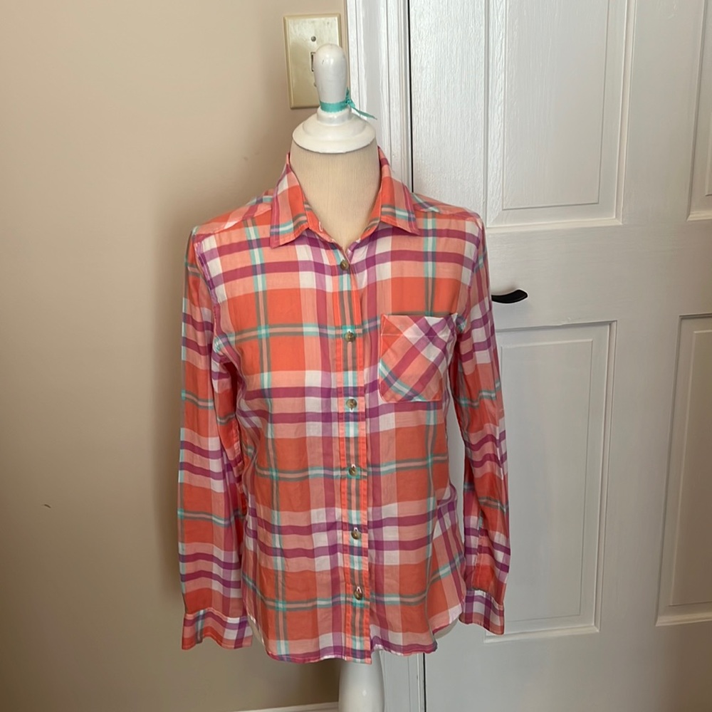American Eagle Women’s Long Sleeved Button Down